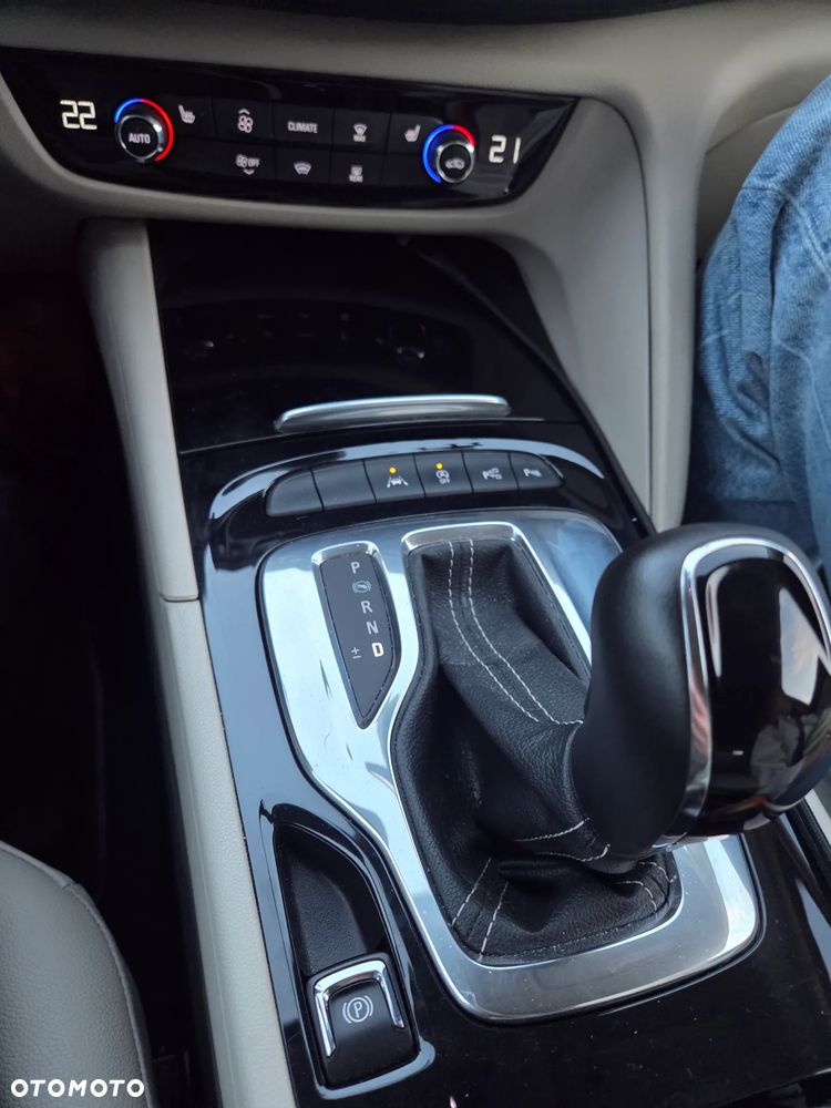 Opel Insignia 1.5 T Exclusive S&S - 15