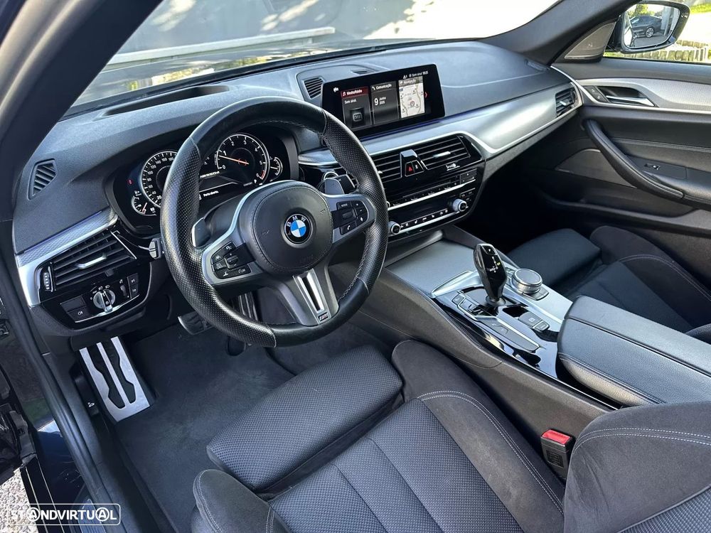BMW M550d xDrive Auto - 26