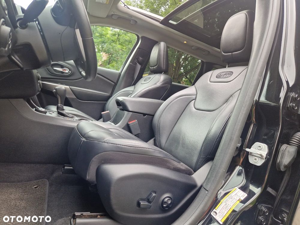 Jeep Cherokee 2.0 GME Active Drive I Limited - 19