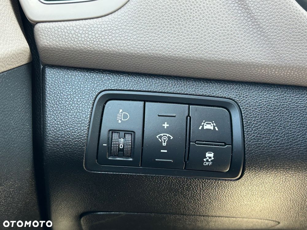 Hyundai i20 1.2 Trend - 27