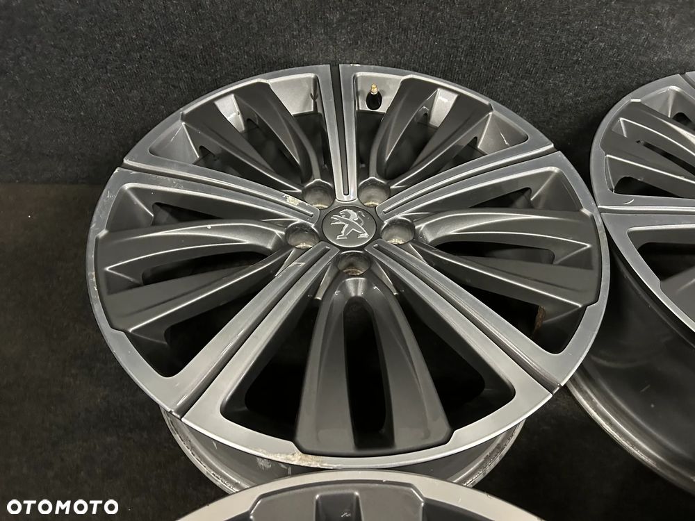 Alufelgi Peugeot 508, 308,  3008 19 cali 5x108 4szt. - 17