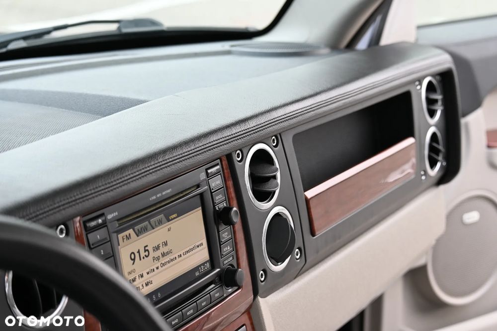 Jeep Commander 3.0 CRD DPF Automatik Limited - 26