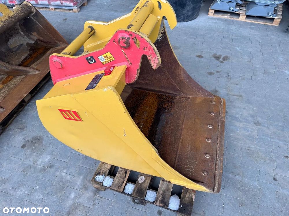Szybkozłącze Hydraulicze OilQuick Q65 + 2  łyżki i widły - 13