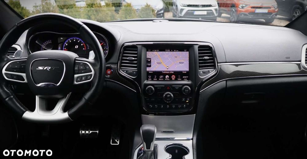 Jeep Grand Cherokee - 13