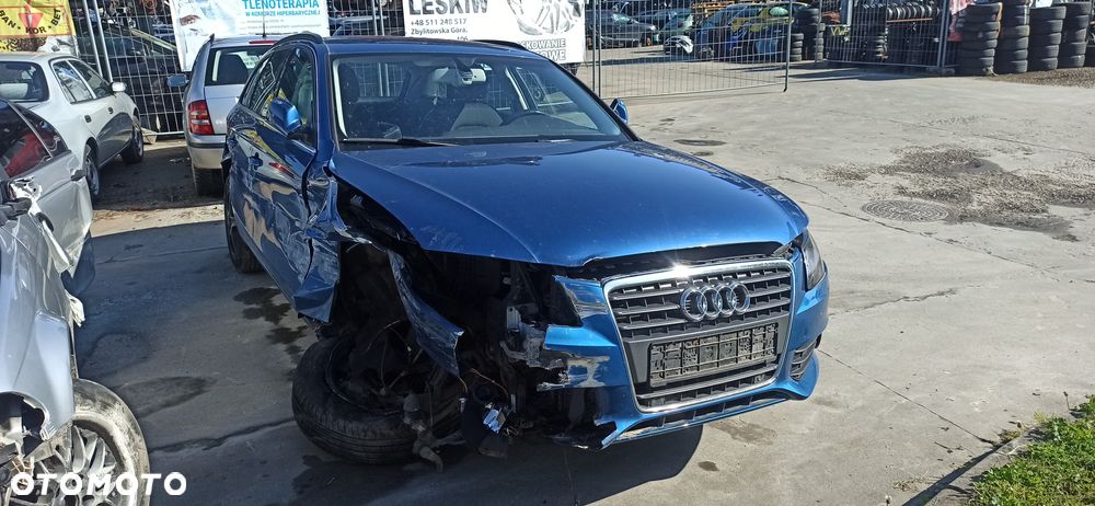 Audi A4 B8 2008- z silnikiem 2,0 tdi o ozn. CAGA i skrzynią manualną o ozn . LLN w kolorze  LX5V części - 4