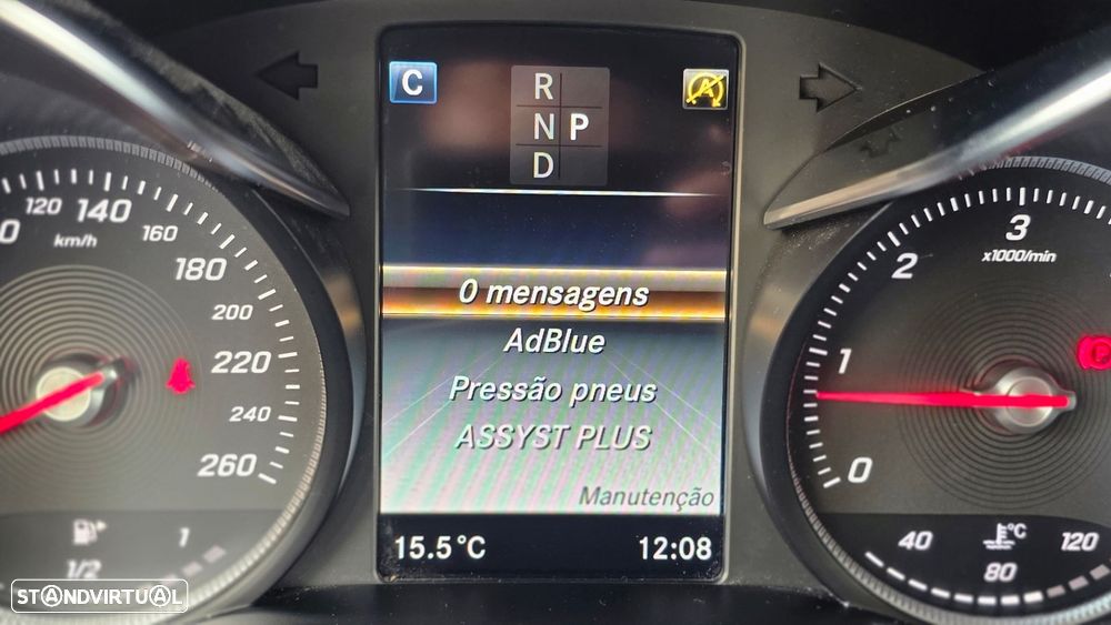 Mercedes-Benz GLC 250 d 4Matic 9G-TRONIC AMG Line - 30