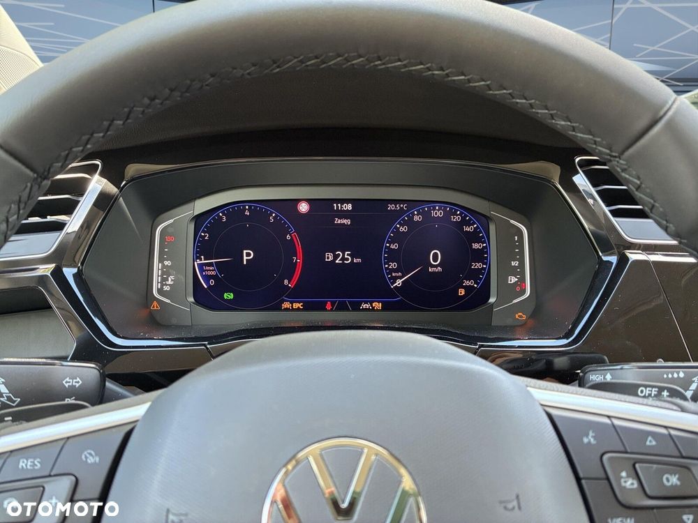 Volkswagen Touran - 15
