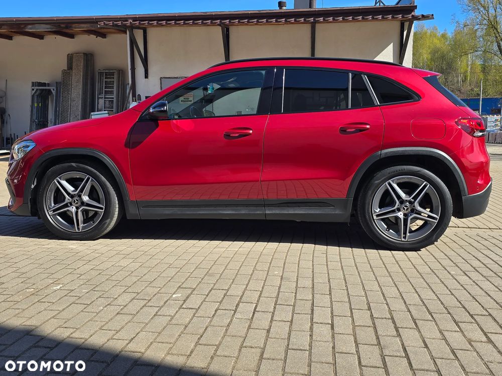 Mercedes-Benz GLA 200 AMG Line - 22
