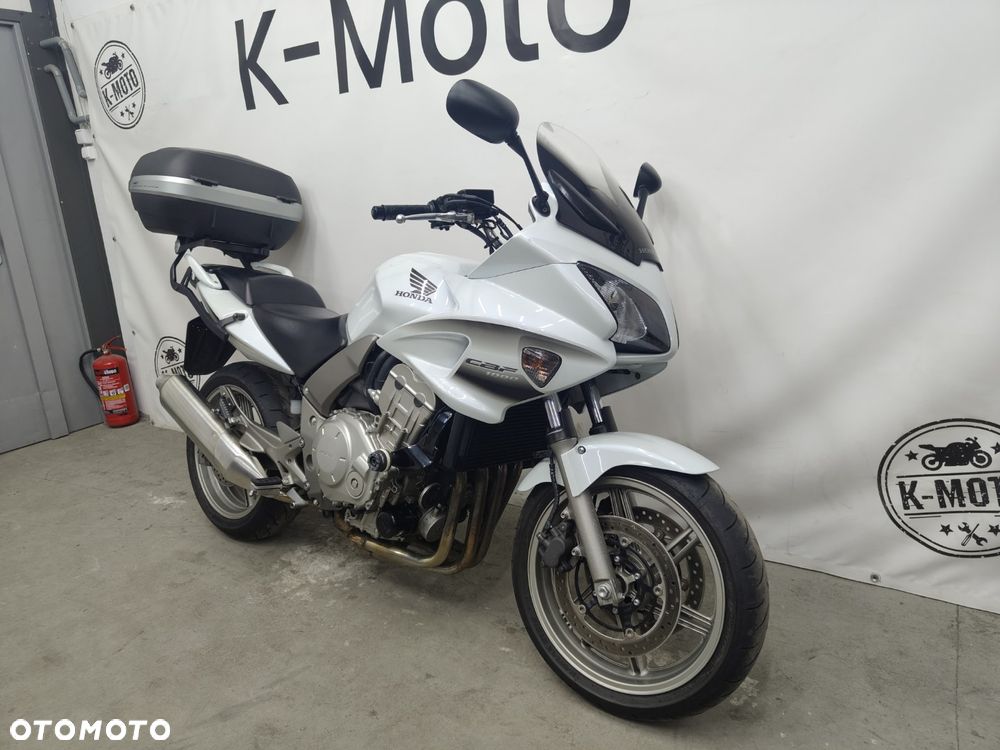 Honda CBF - 2