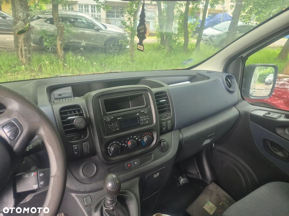 Opel Vivaro - 4