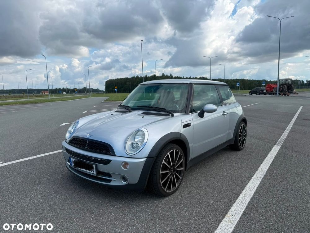 MINI Cooper Standard - 1