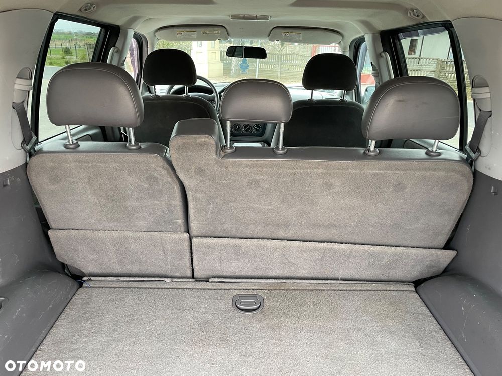 Ford Explorer 4.0 AWD - 17