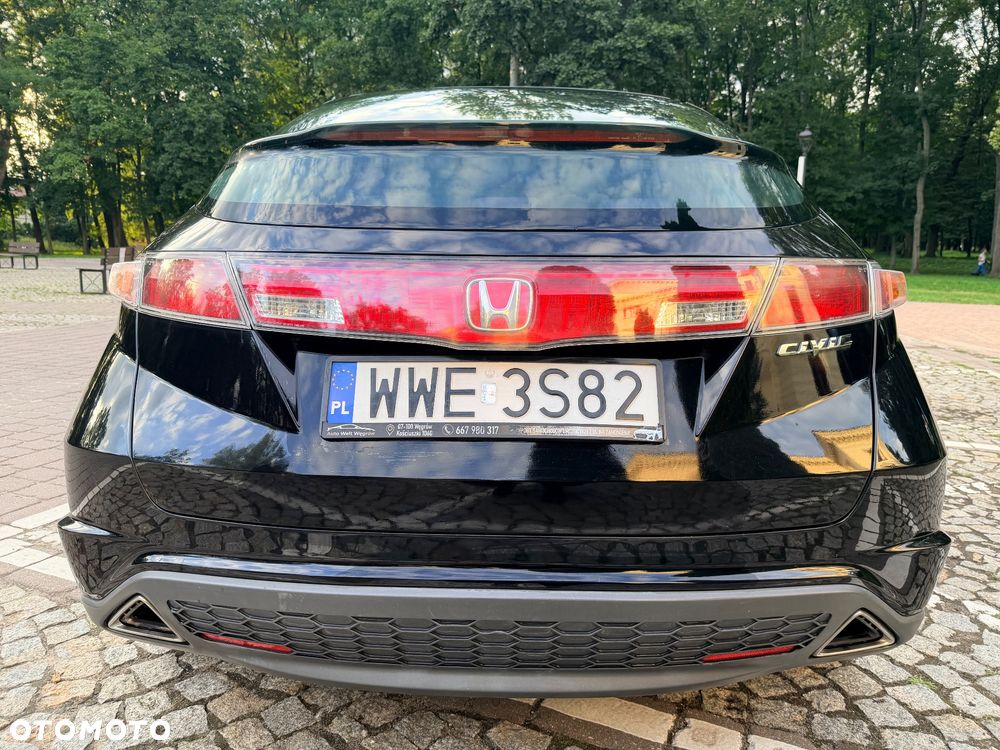 Honda Civic 1.8 Comfort - 9