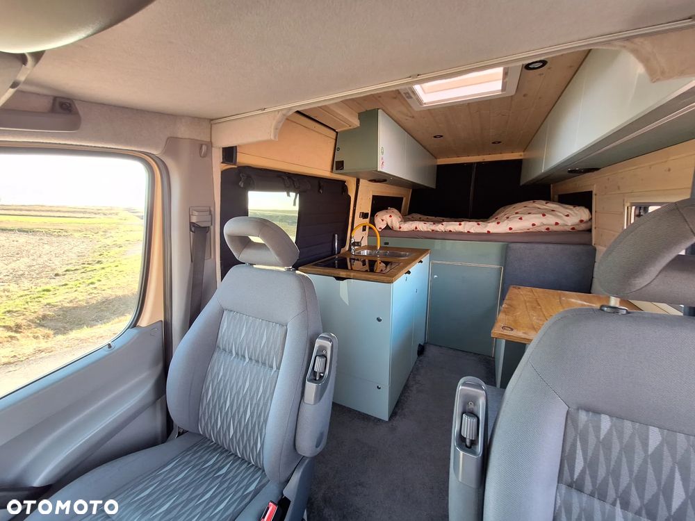 Volkswagen Crafter - 10
