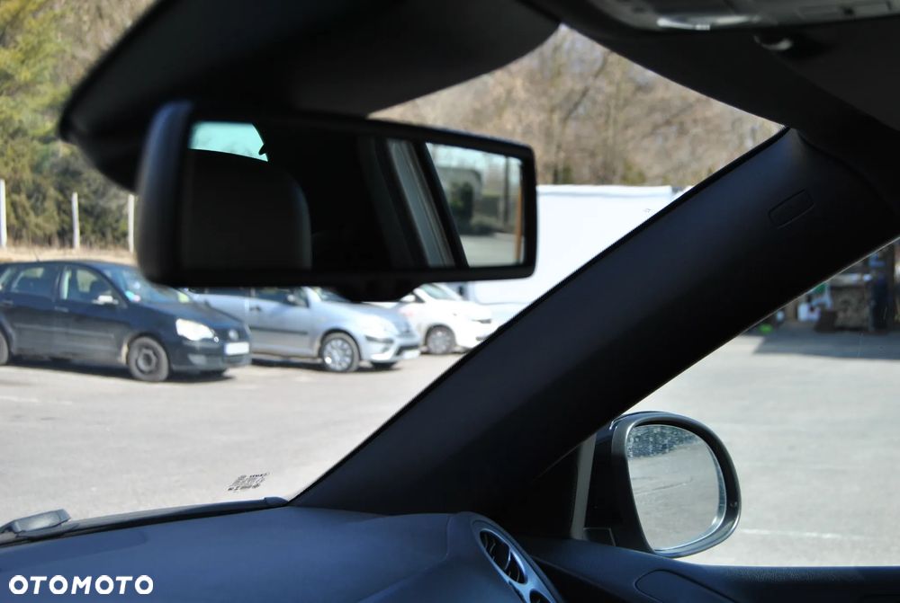 Volkswagen Tiguan 2.0 TDI 4Mot Sport&Style DSG - 30