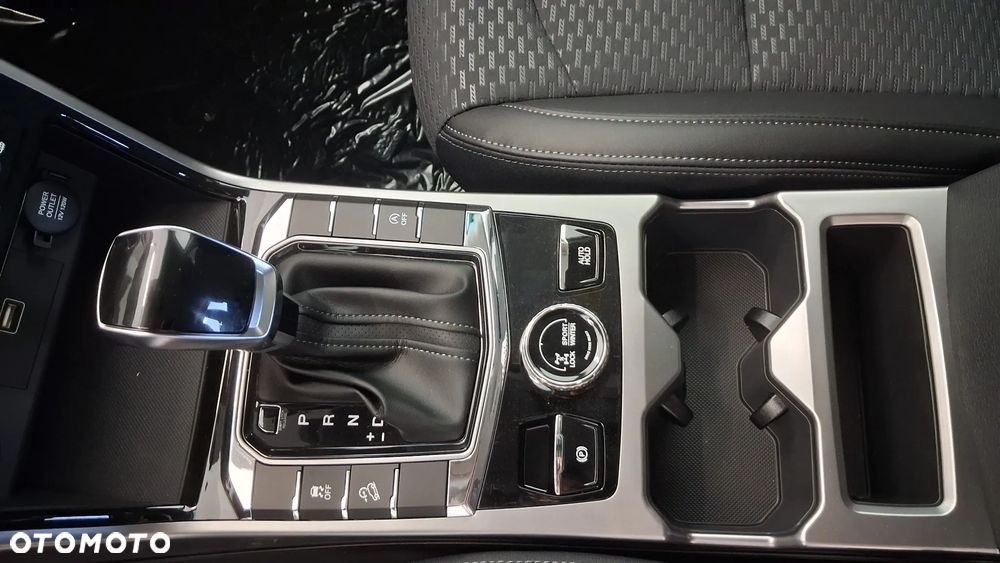 SsangYong/KGM Korando 1.5 T-GDI Adventure 4WD - 16