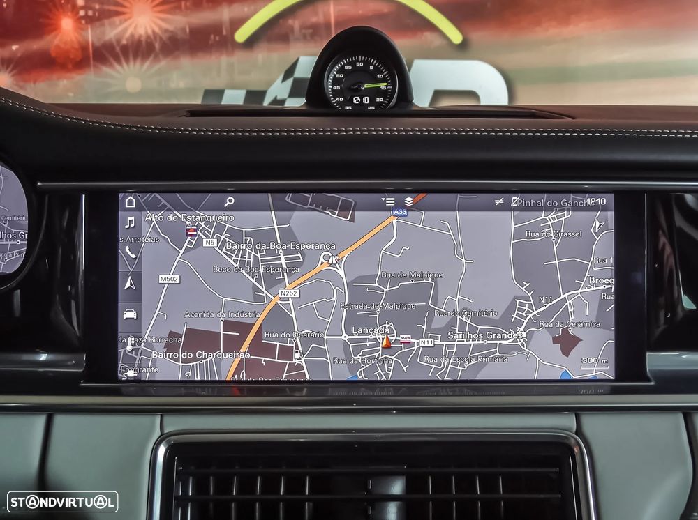 Porsche Panamera 4 E-Hybrid - 15