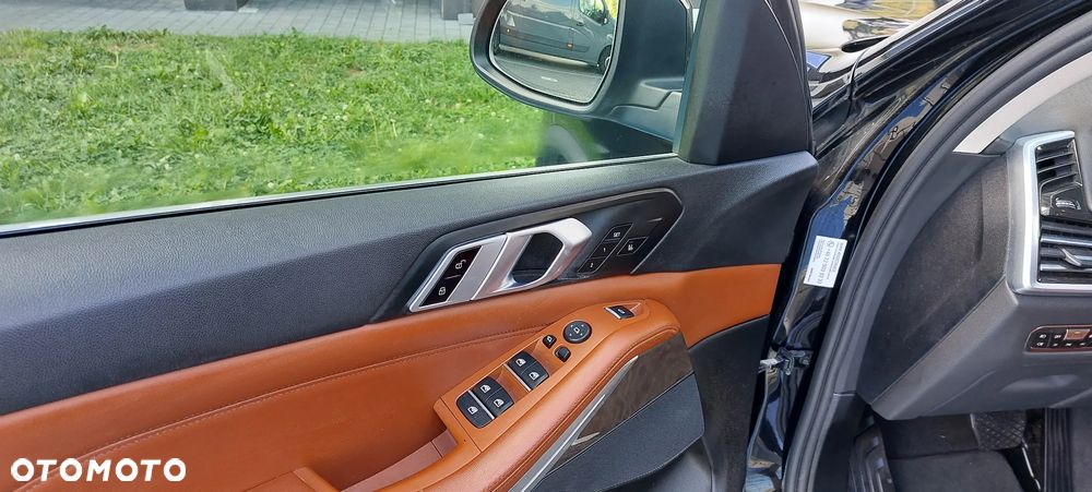 BMW X5 xDrive40d mHEV - 11