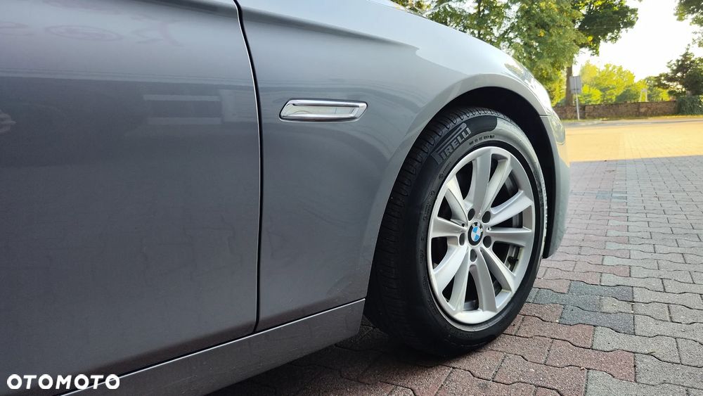 BMW Seria 5 520d - 17