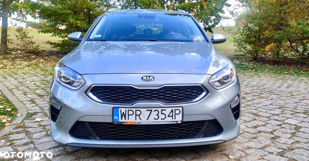 Kia Ceed 1.6 CRDi SCR M - 8
