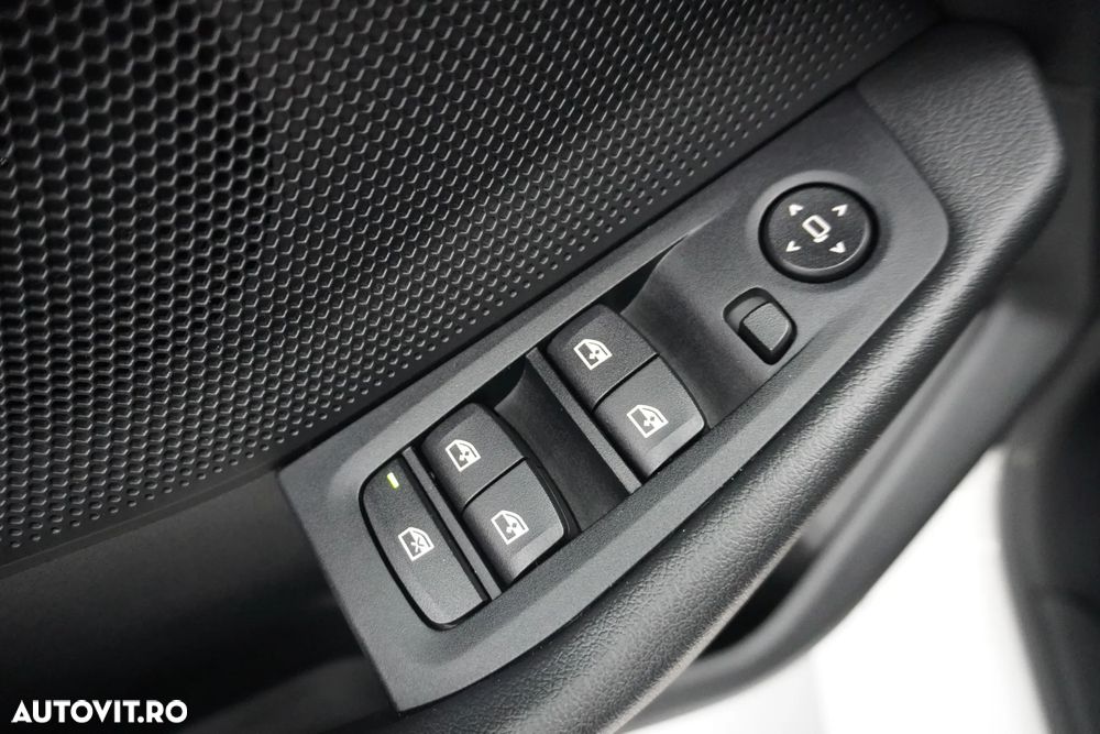 BMW Seria 1 118i Aut. - 13