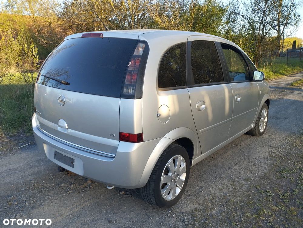 Opel Meriva - 15