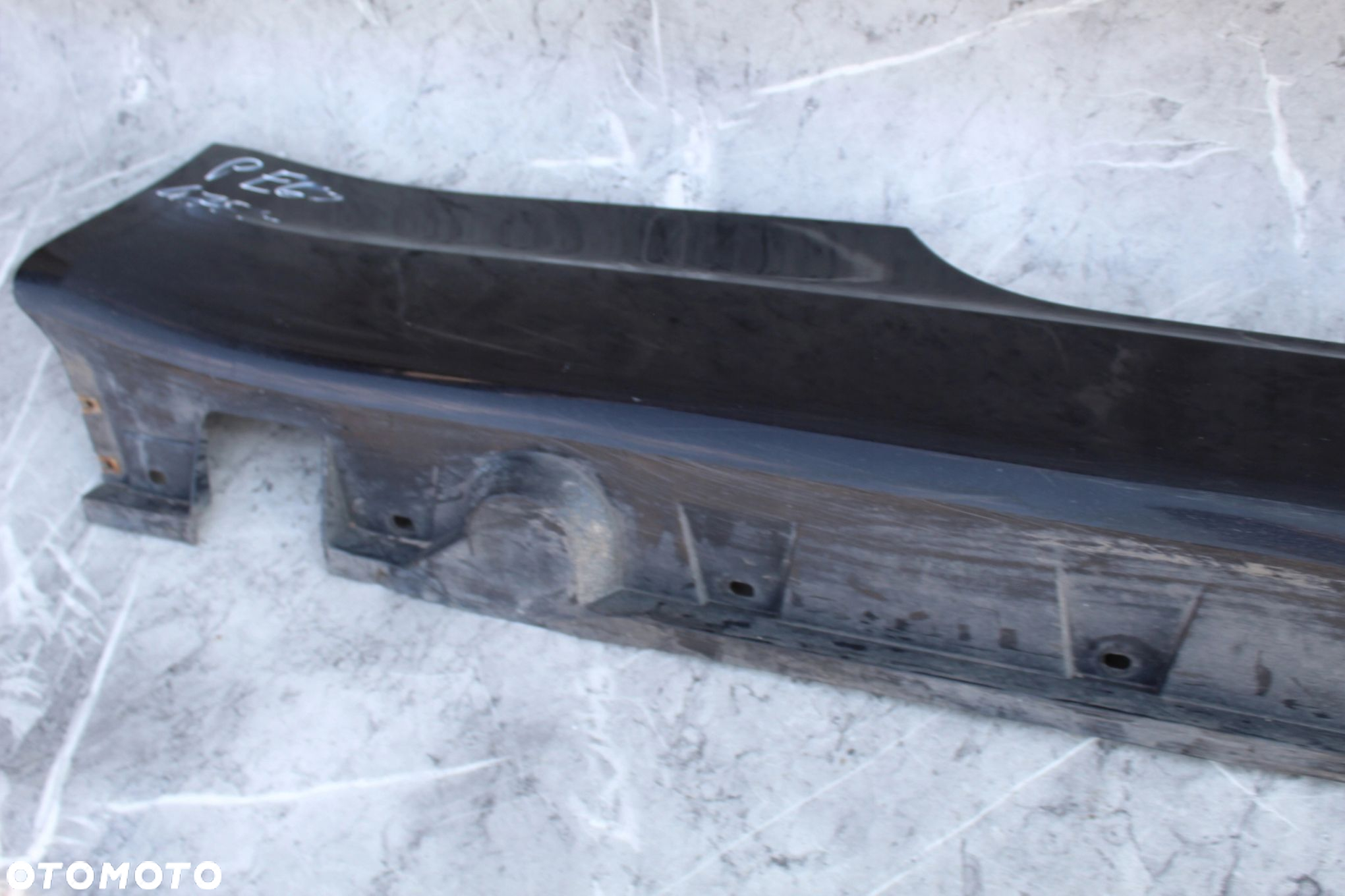 LISTWA PROGOWA PRAWA BMW E63 475 BLACK SAPHIRE - 8