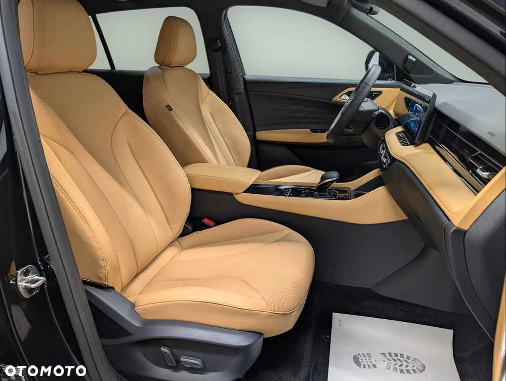 MG HS 1.5T HEV+ Exclusive - 15