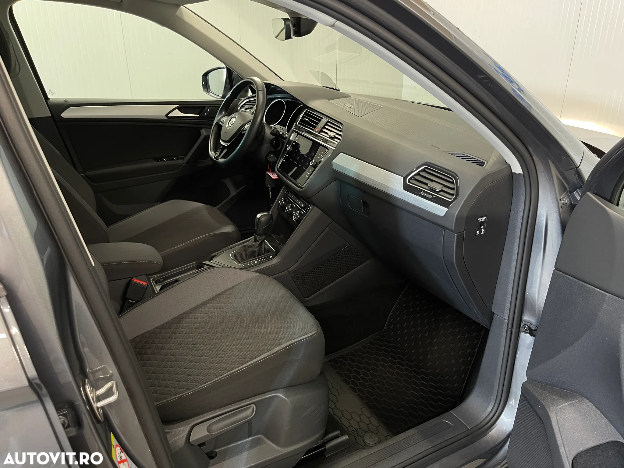 Volkswagen Tiguan 1.5 TSI ACT DSG Comfortline - 9