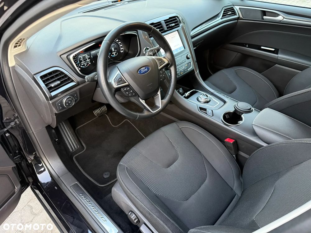 Ford Mondeo - 19