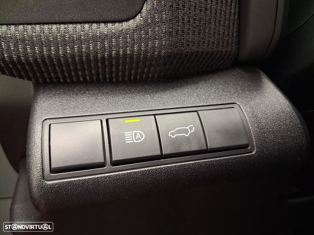 Toyota bZ4X 71,4 kWh Premium - 34