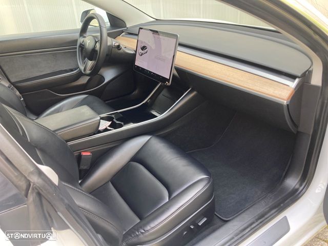 Tesla Model 3 Long Range Tração Integral - 33