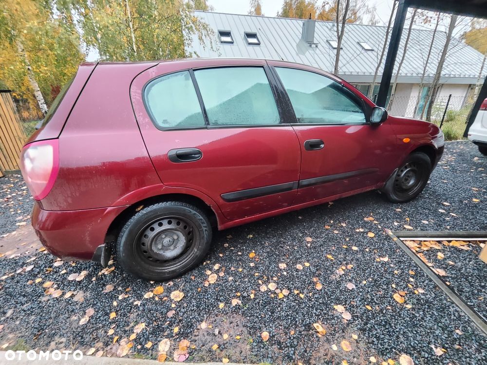 Nissan Almera - 6