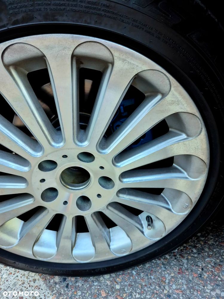 BMW Seria 7 740i - 26