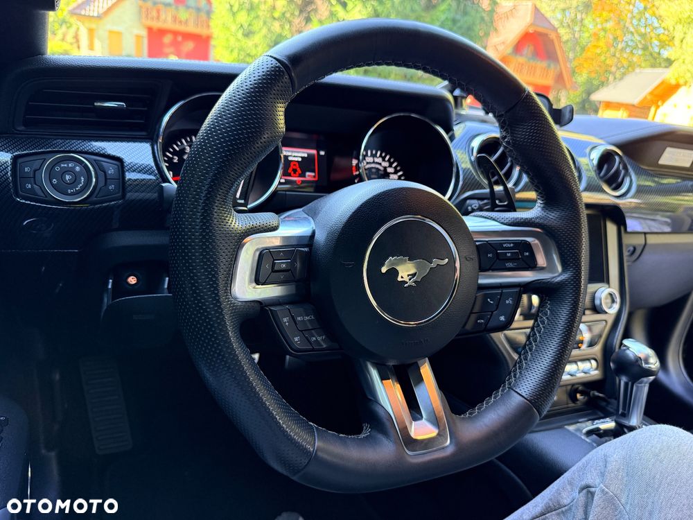 Ford Mustang 5.0 V8 GT - 22