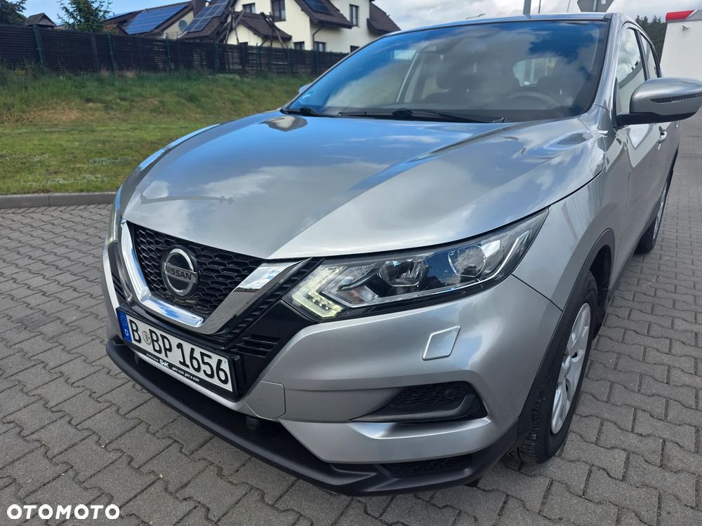 Nissan Qashqai 1.3 DIG-T SHIRO - 1