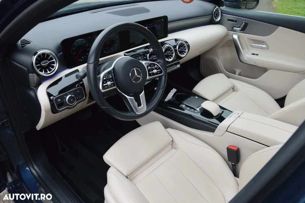 Mercedes-Benz A 180 Sedan 7G-DCT Lim. Special Edition - 28