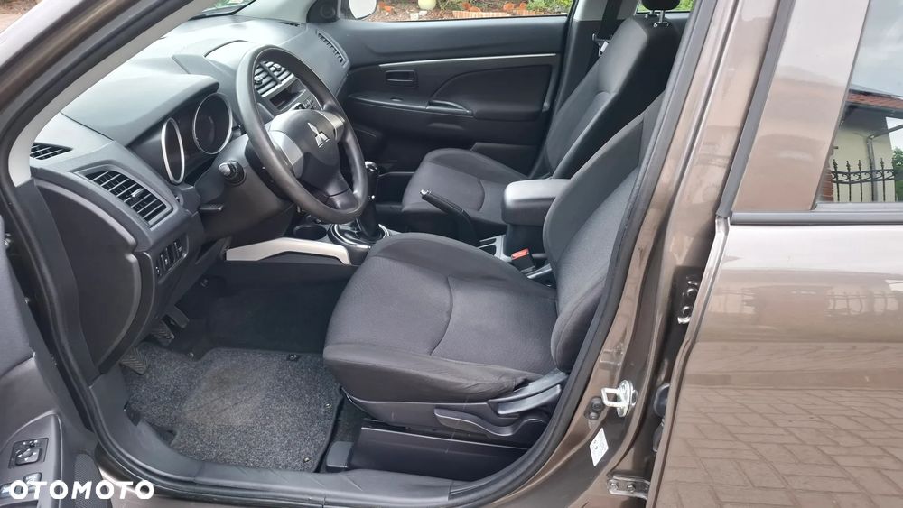 Mitsubishi ASX 1.6 2WD Inform - 13