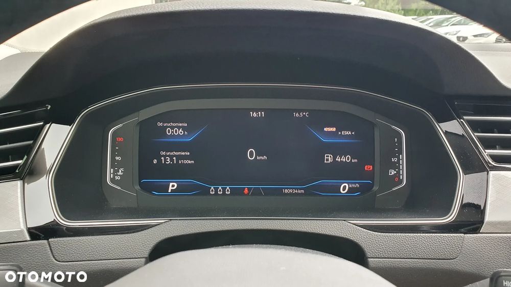Volkswagen Passat 2.0 TSI Business DSG - 19