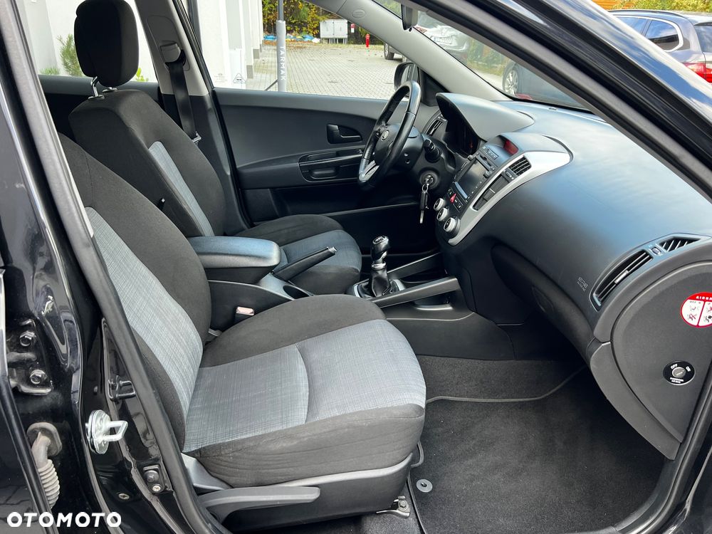 Kia Ceed - 18