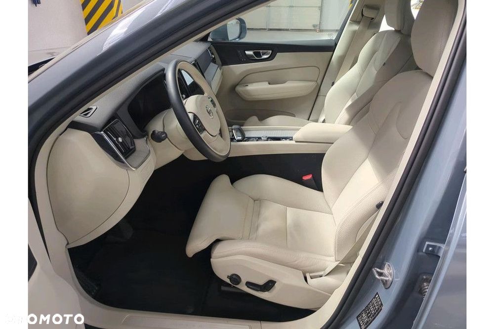 Volvo XC 60 - 5