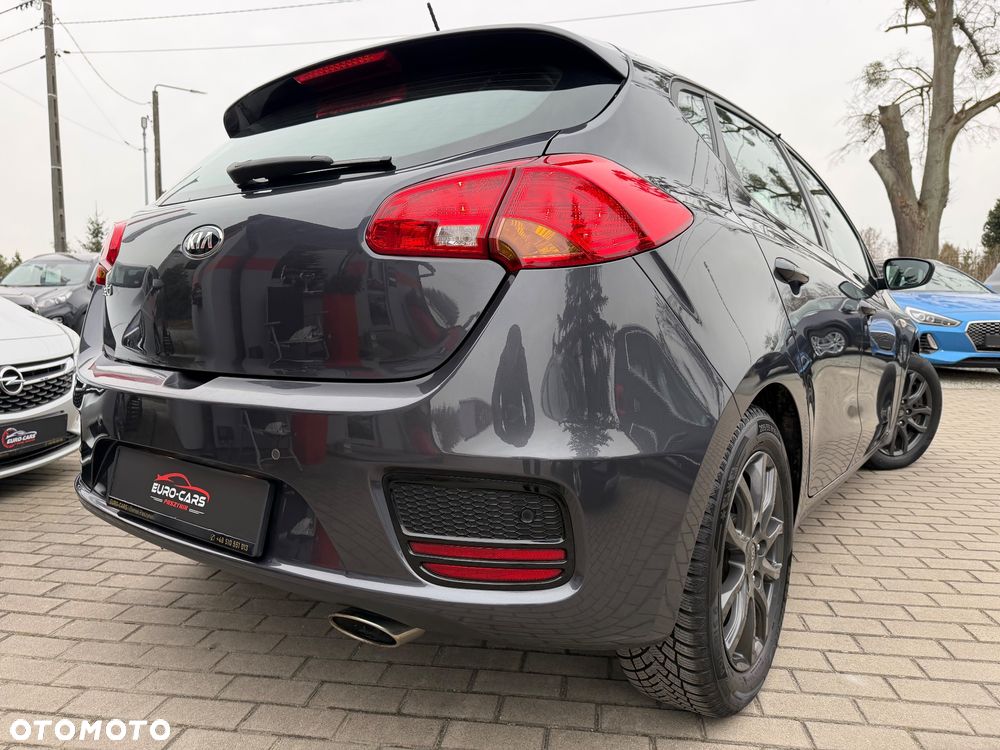 Kia Ceed 1.4 Attract - 10