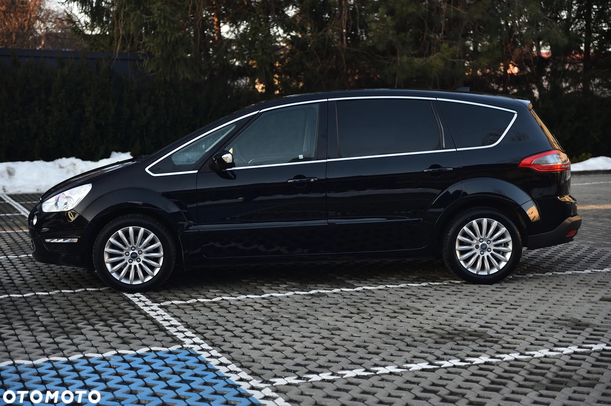 Ford S-Max 2.0 TDCi Titanium - 8