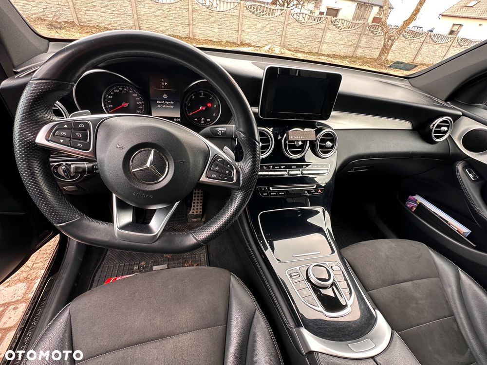 Mercedes-Benz GLC - 10