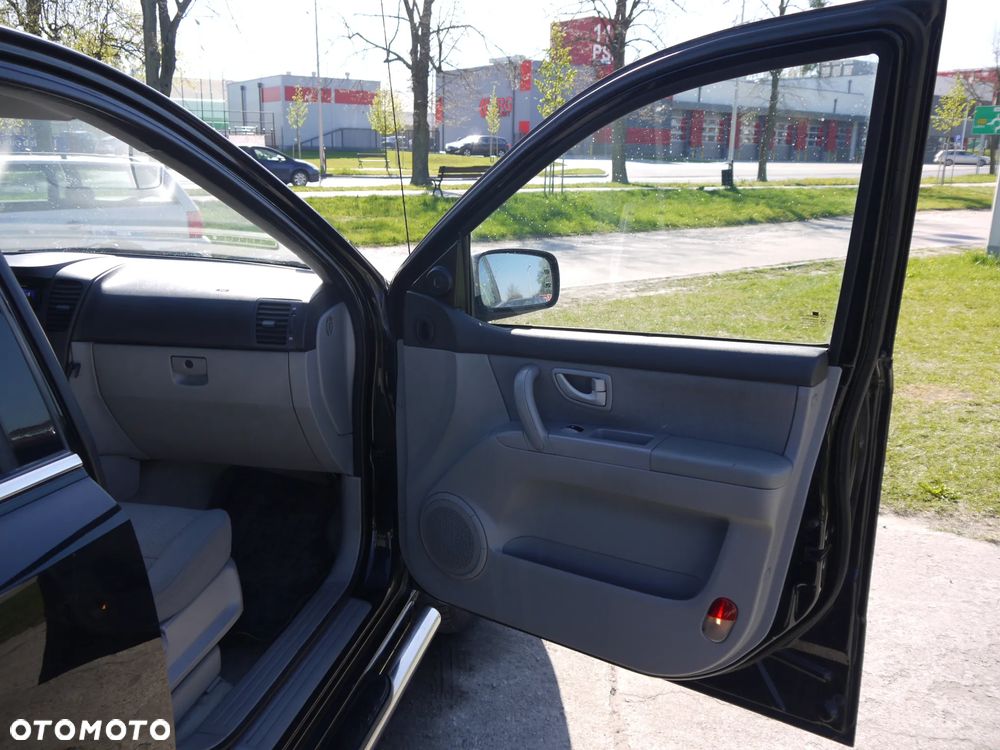 Kia Sorento - 16