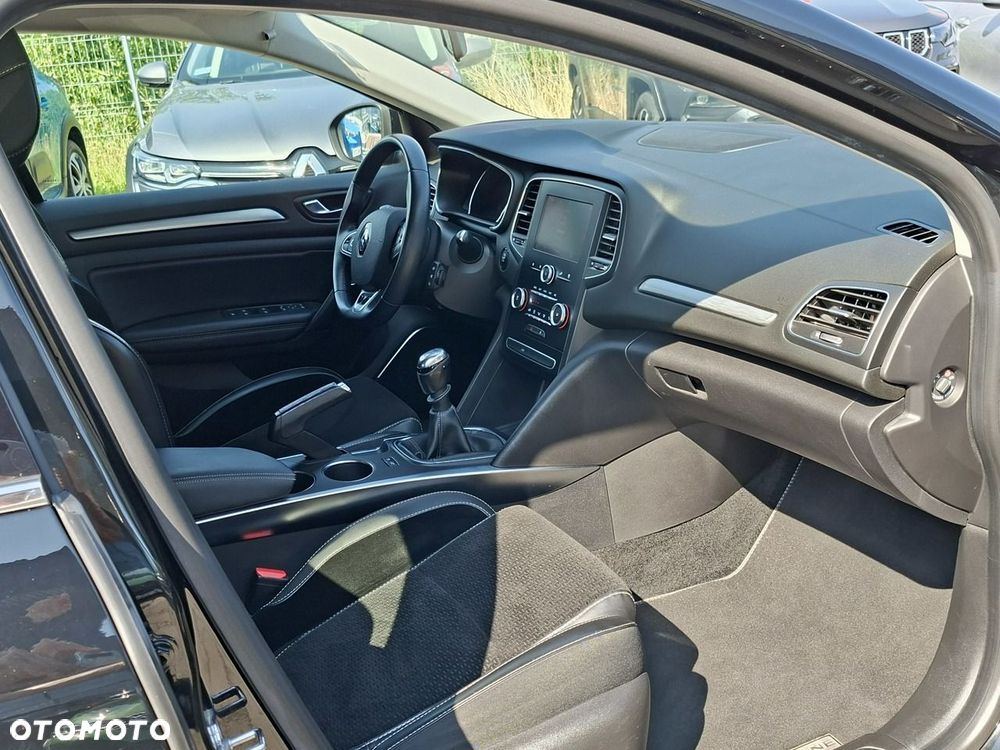 Renault Megane 1.6 SCe Intens - 22