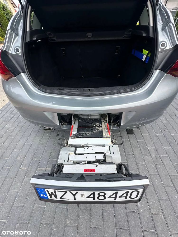 Opel Astra IV 1.4 T Sport S&S - 17