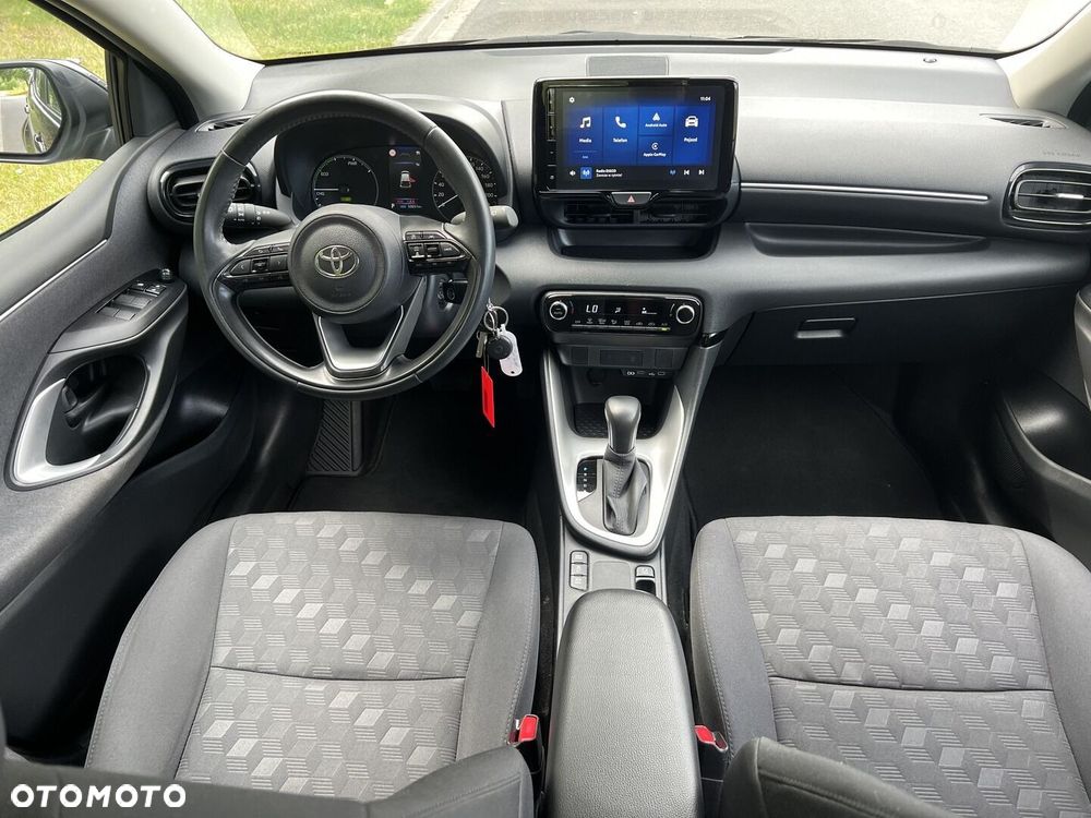 Toyota Yaris - 11