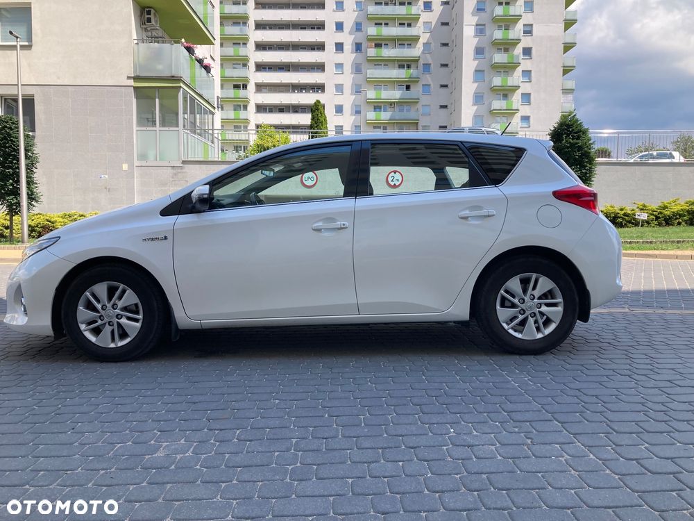 Toyota Auris - 5