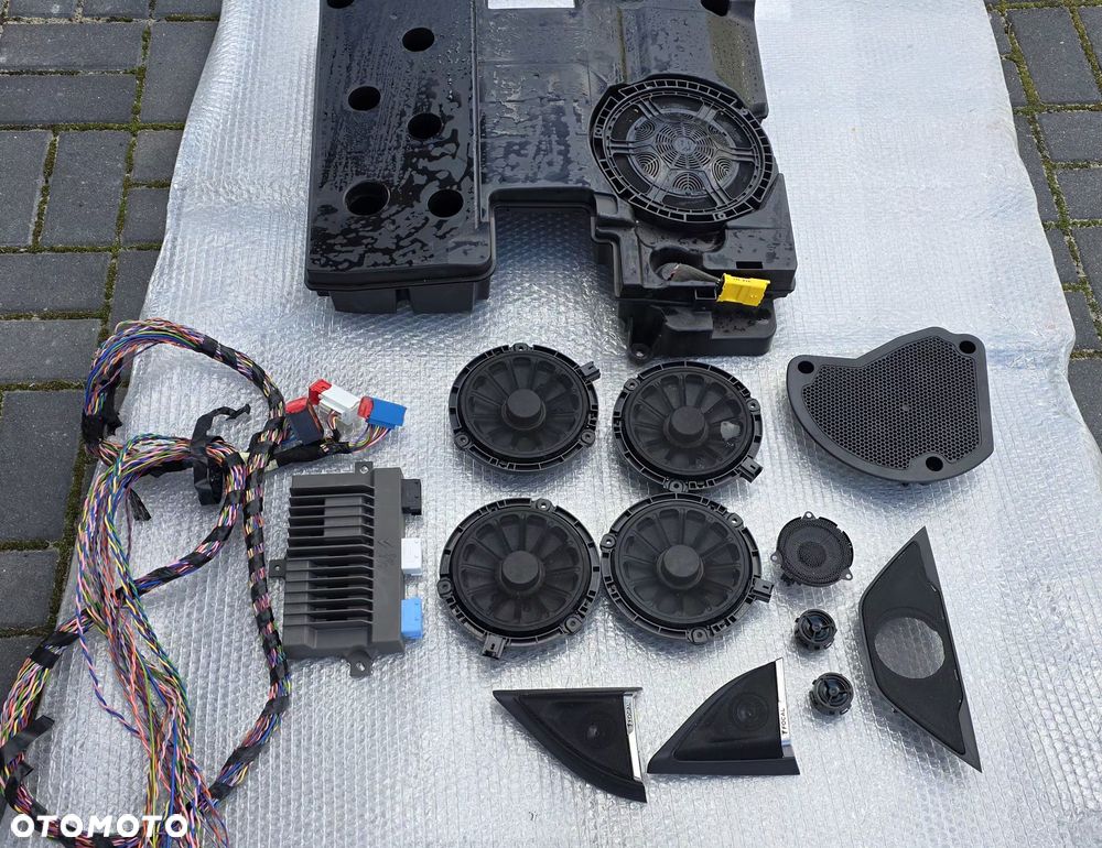 Komplet Nagłośnienia FOCAL Premium Peugeot 3008 II / 5008 II Subwoofer Wzmacniacz - 4
